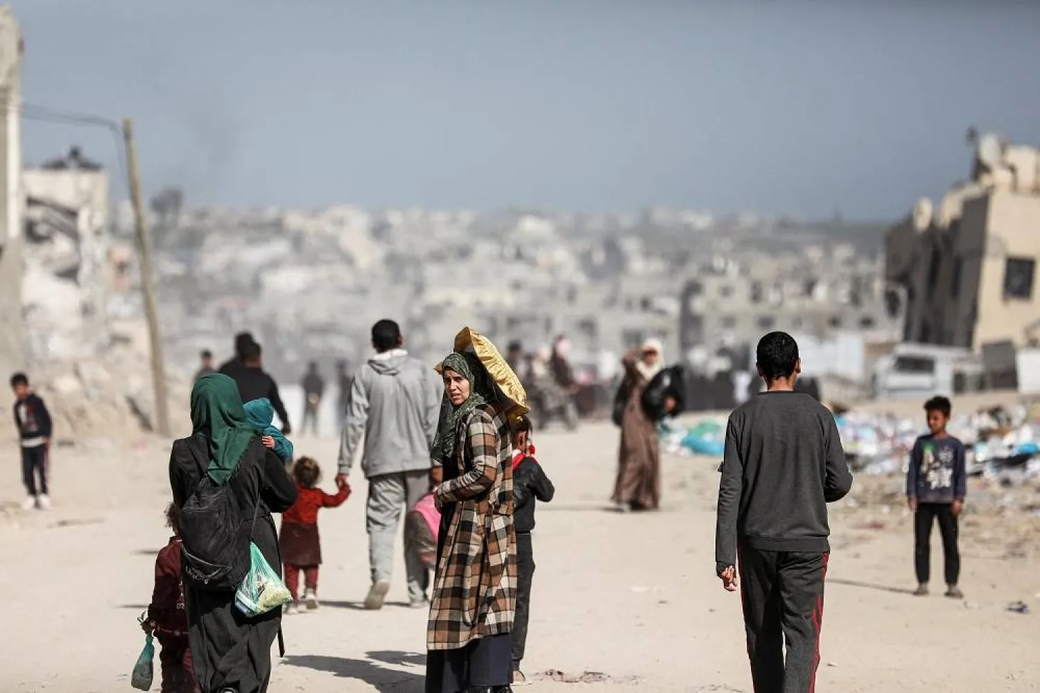  Netanyahu’s Hard-Line Ally Welcomes Return to Fighting in Gaza 