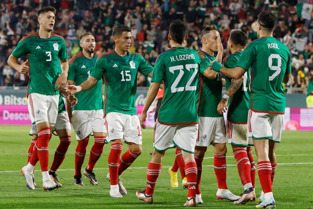 Mexico calls up new faces for soccer friendlies