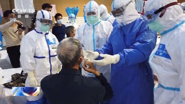 Chinese medical team donates supplies, offers free care to refugees in Zambia