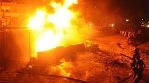 6 killed in cosmetics factory fire in NW Türkiye