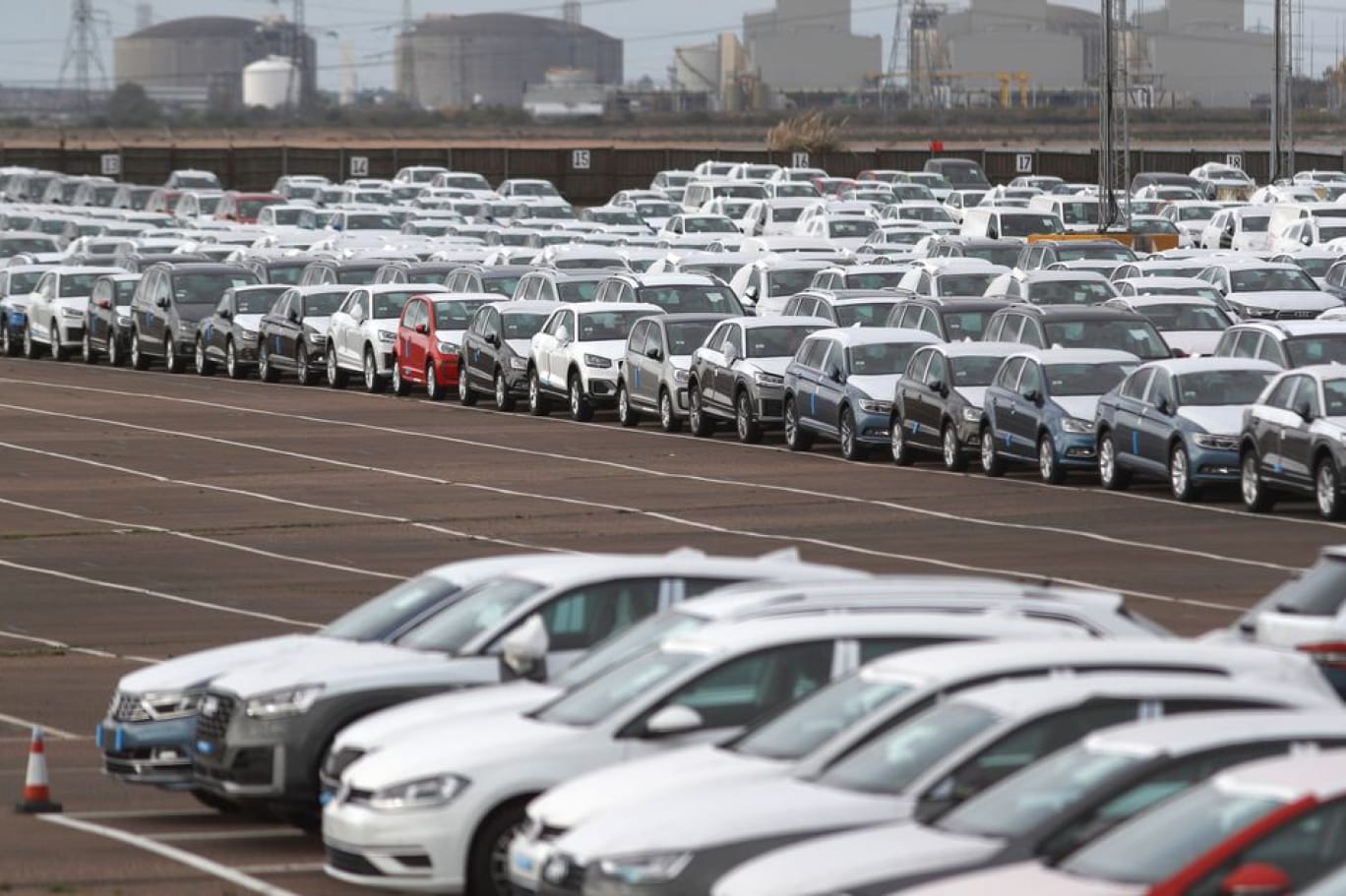 Britain's new car market up 24 pct in April: industry body