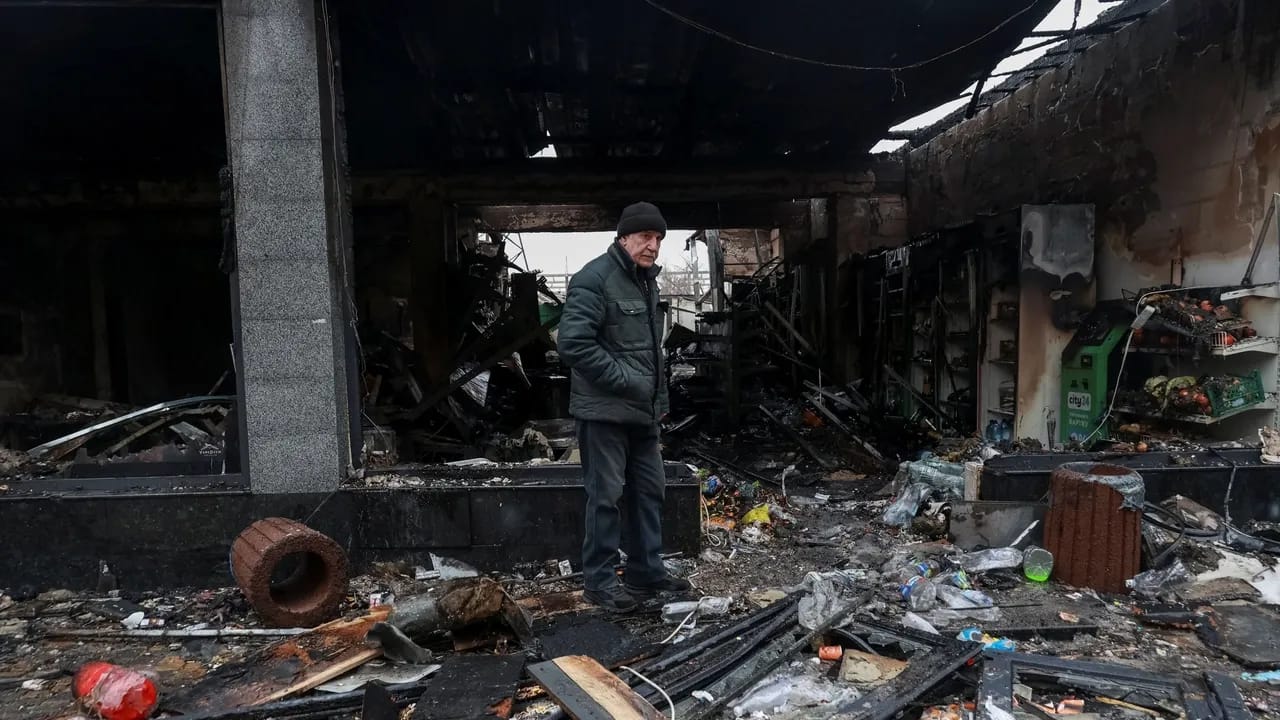 3 killed in military police building collapse in Russia's Leningrad region