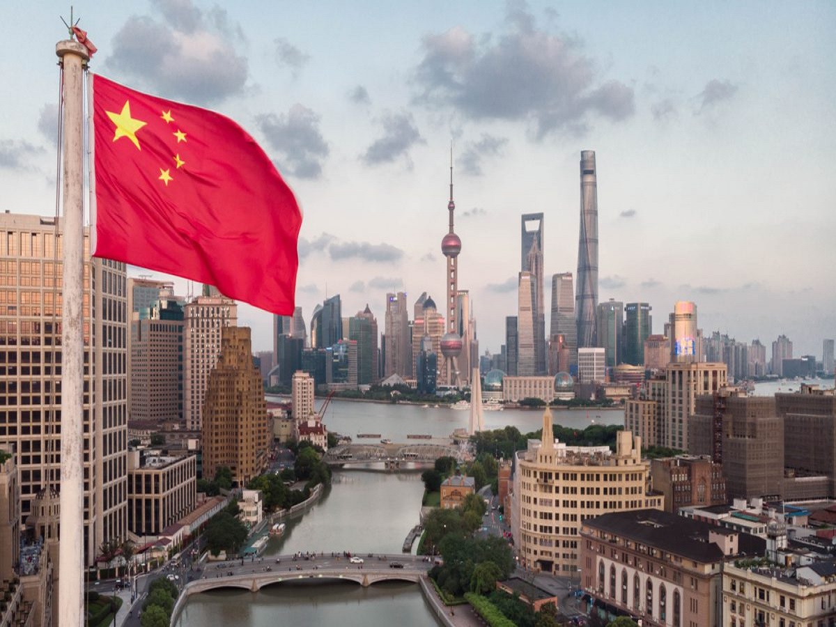 Foreign Direct Investment in China Falls 20.4% in January-February