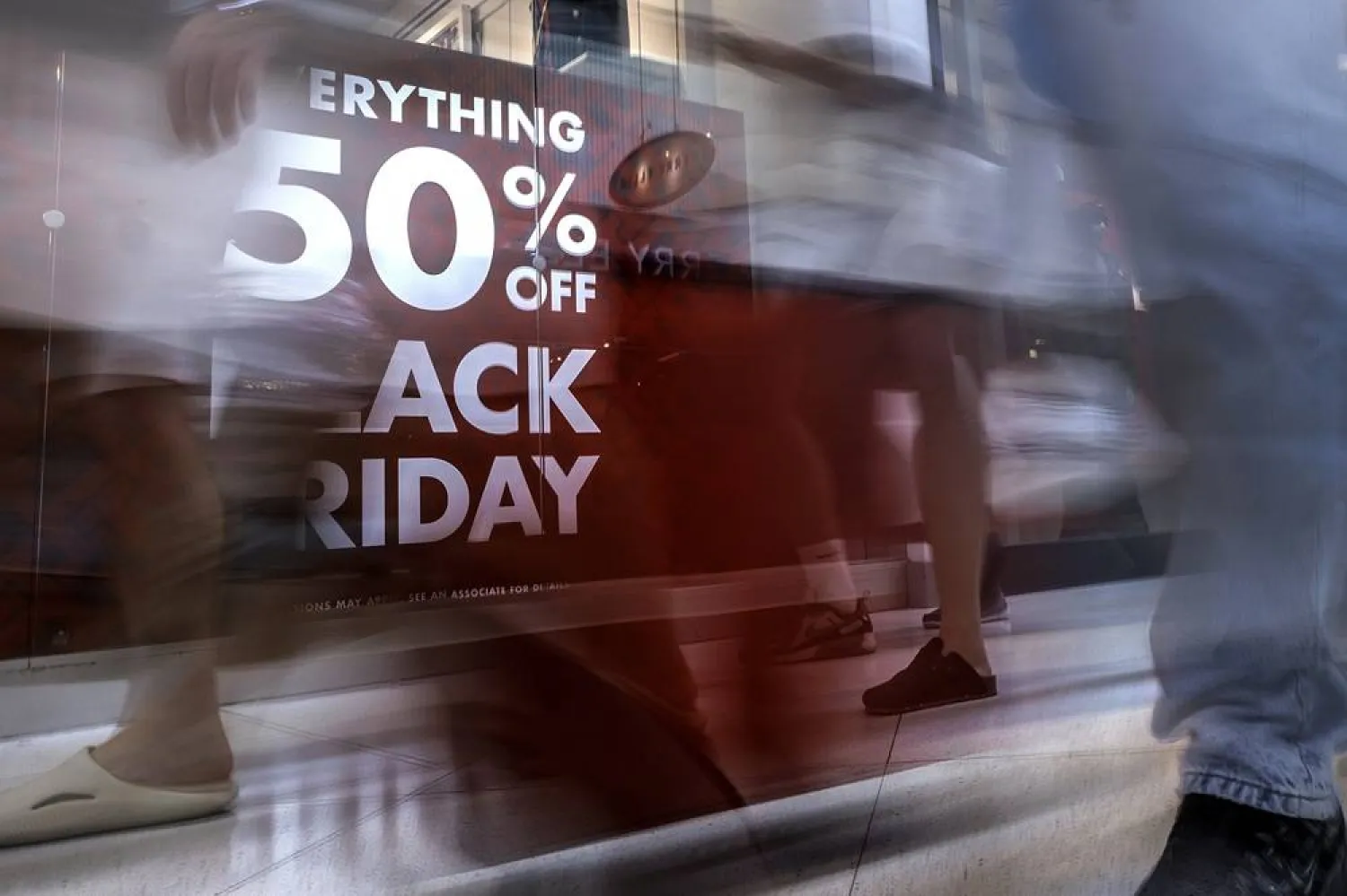 Black Friday Consumers Go Online, Rather Than Stand in Line