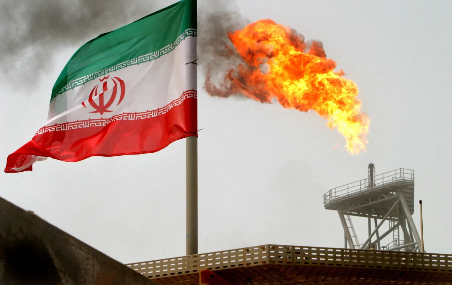 Iranian Oil Tankers Using Forged Iraqi Documents, Iraqi Oil Minister Says