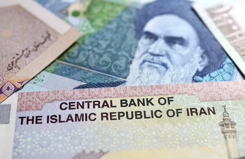 Iranian cabinet approves removal of 4 zeros from national currency
