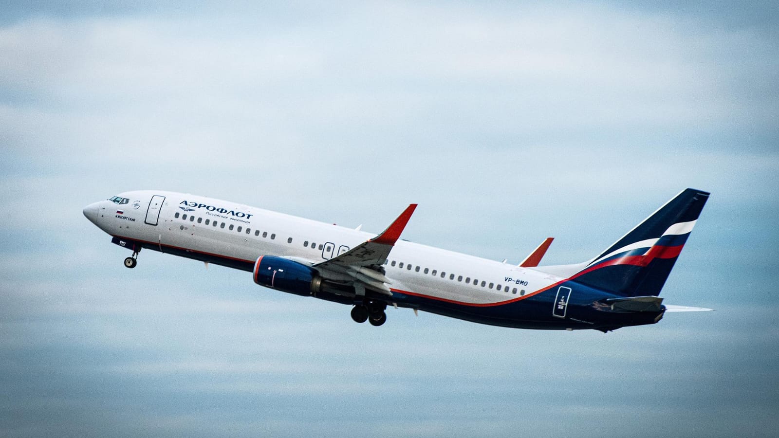 Russia bans night flights to Iran from June 14 to 24