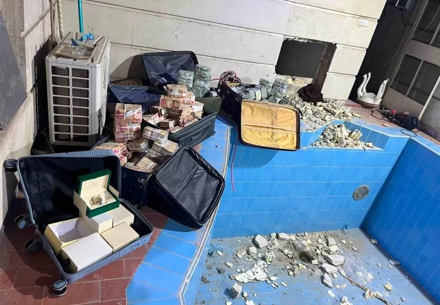 Iraq Seizes Millions of Dollars at Deputy Oil Minister’s Home