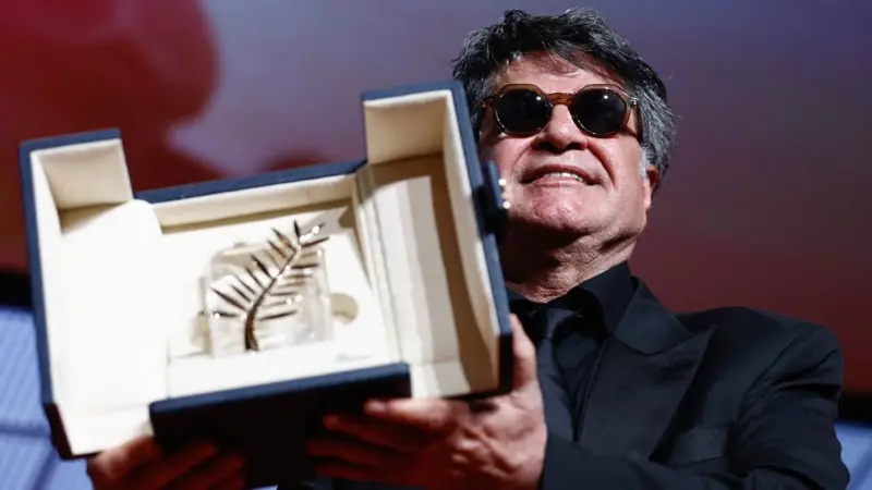 Cannes awards its Palme d'Or trophy to Iranian revenge drama 'It Was Just an Accident'