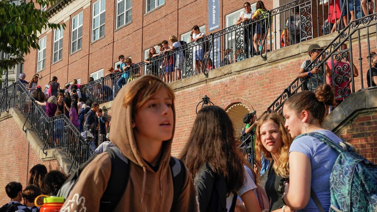 Over 70 Australian schools closed due to possible asbestos contamination