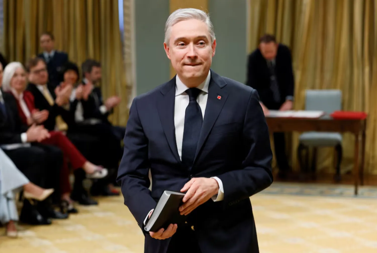 World Japan, Canada Agree to Cooperate on Market Stability