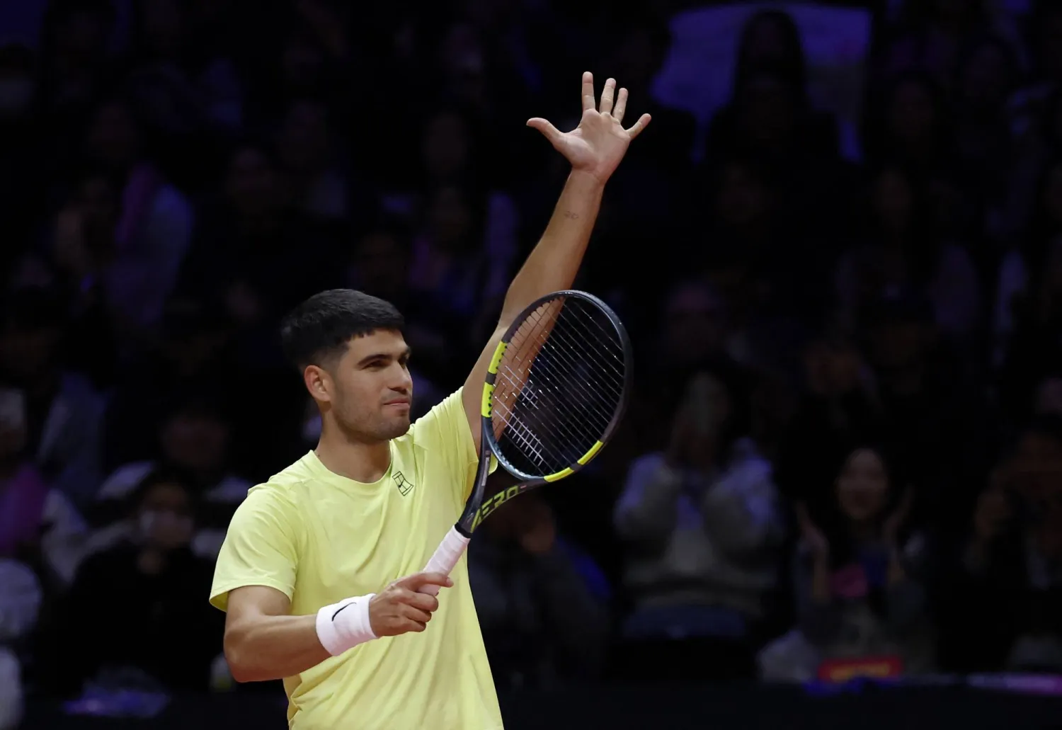 Alcaraz Beats Sinner in Sold-Out South Korea Exhibition Match