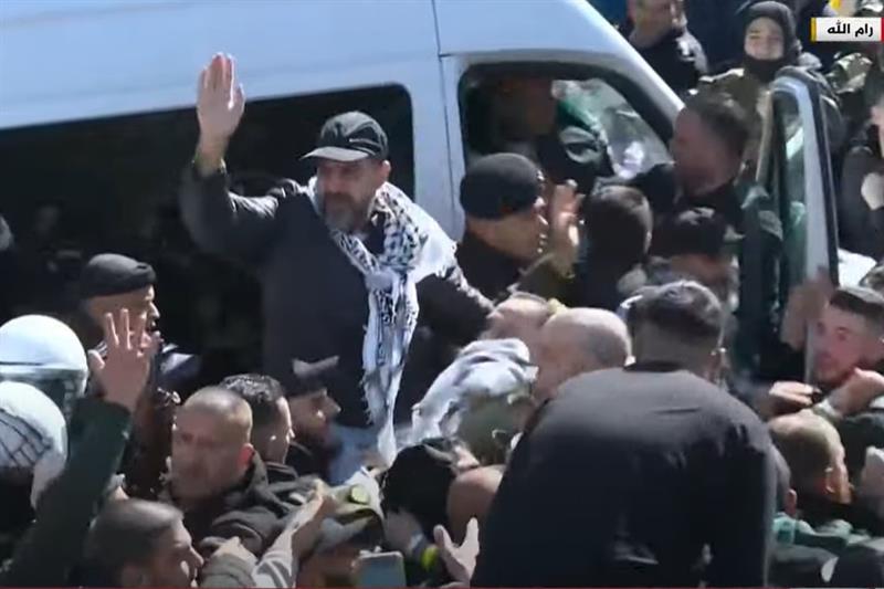 Israel releases 369 Palestinians as part of sixth prisoner swap