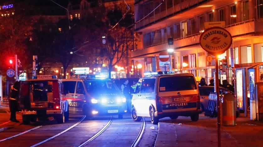 2 dead in shooting in Vienna
