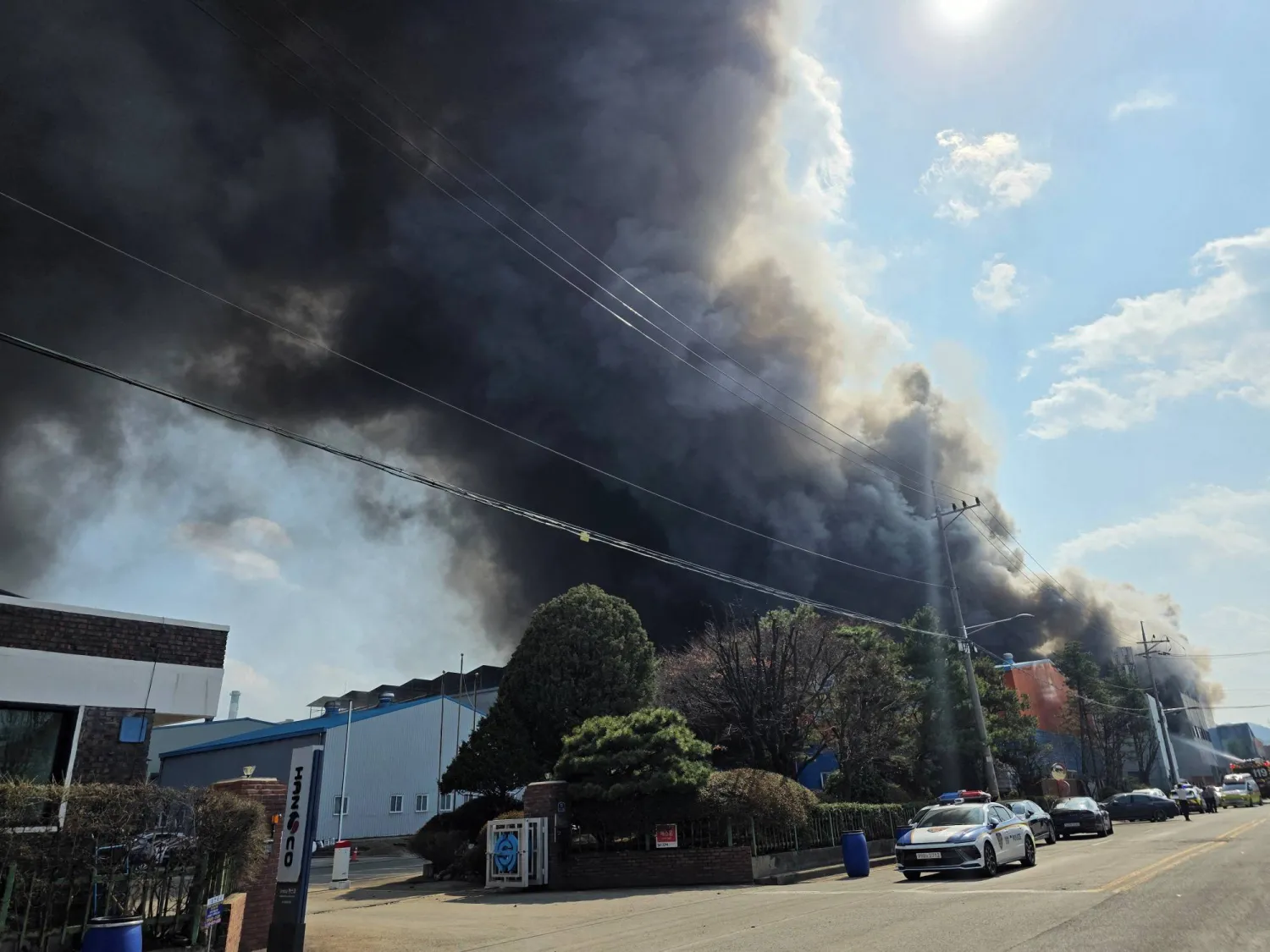 Fire at South Korean Auto Parts Factory Injures at Least 50