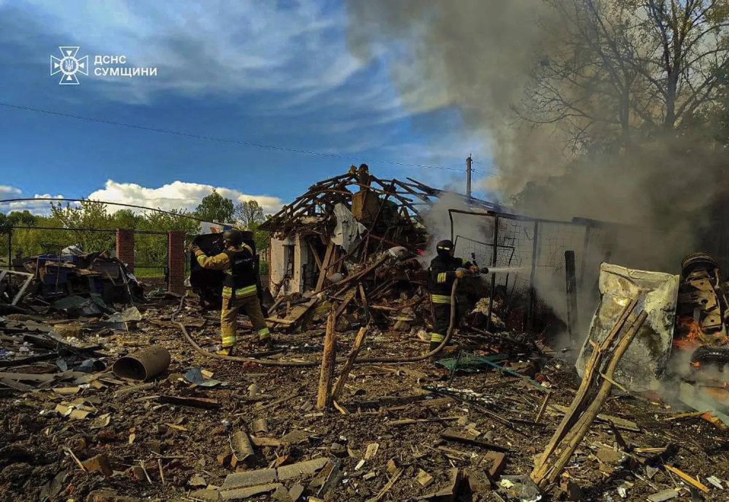 Russian Missile Attack Kills Ukrainian Servicemen in Training 