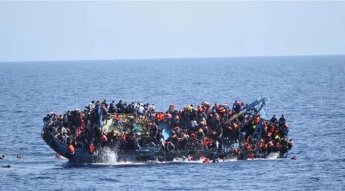 Death toll in India boat capsize rises to 15