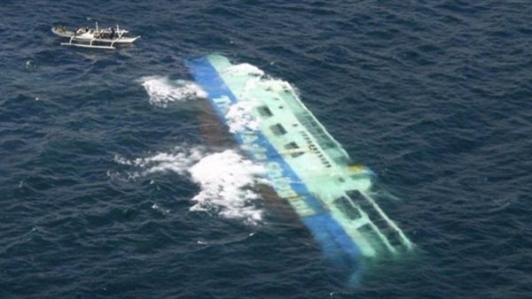 13 dead, over 100 missing after ferry sinks off S. Philippines