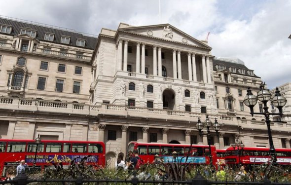 Britain's public borrowing up 1 bln pounds in April