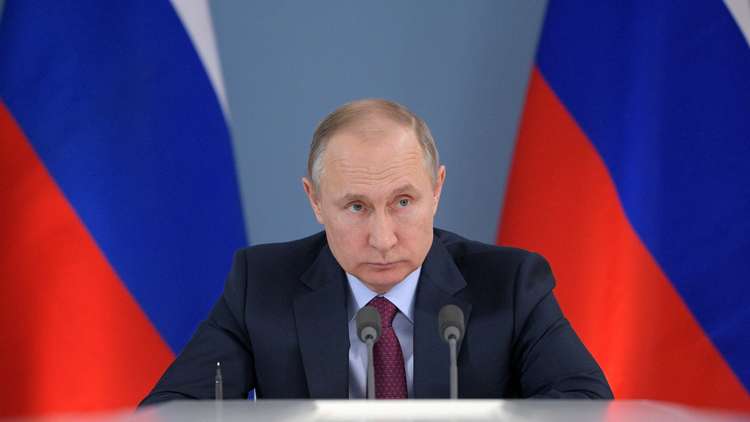 Putin calls for building nuclear-weapon-free world