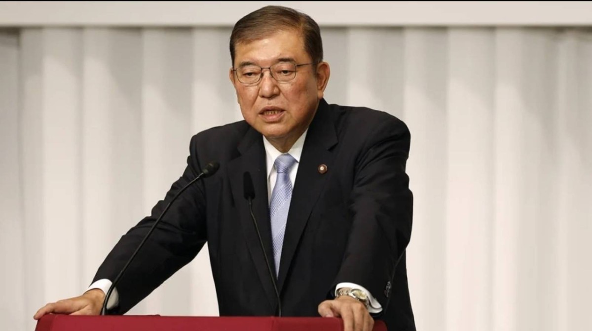 Former Japanese PM Ishiba says possessing nuclear weapons would "never be beneficial for Japan"