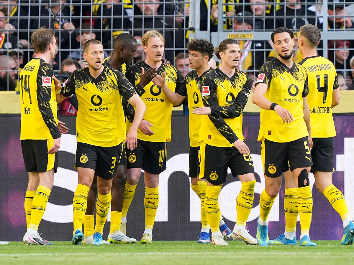 Bundesliga: Dortmund Seal Second Place with Frankfurt Win