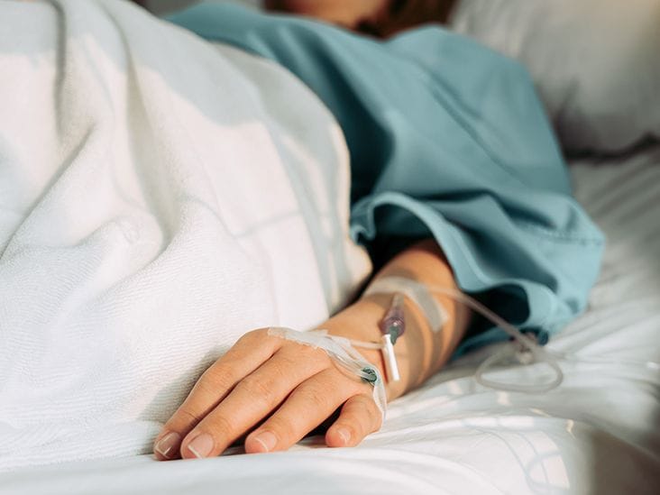 UK health agency warns of rising meningitis threat among young people