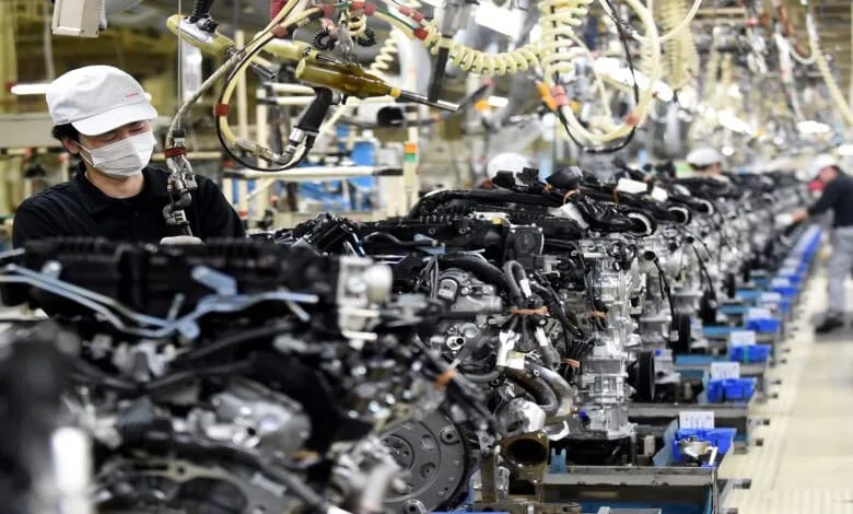 Japan's industrial output up 2.2 pct in January