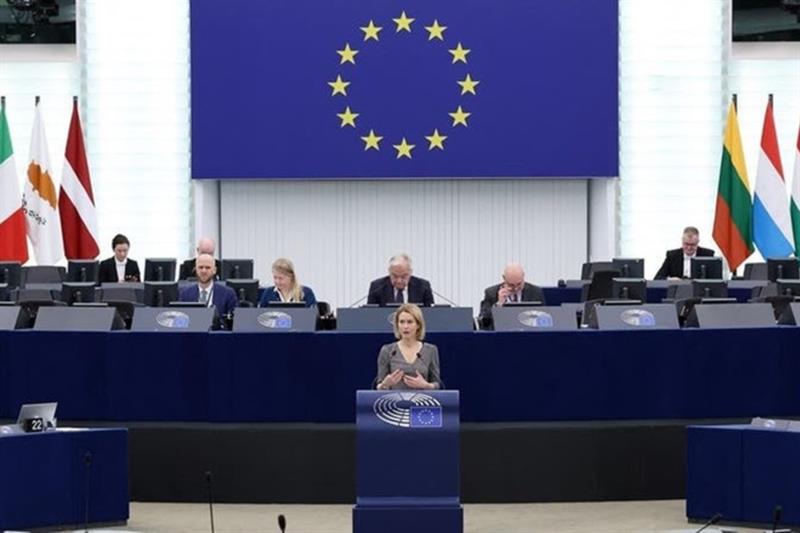 EU expected to agree easing sanctions on Syria