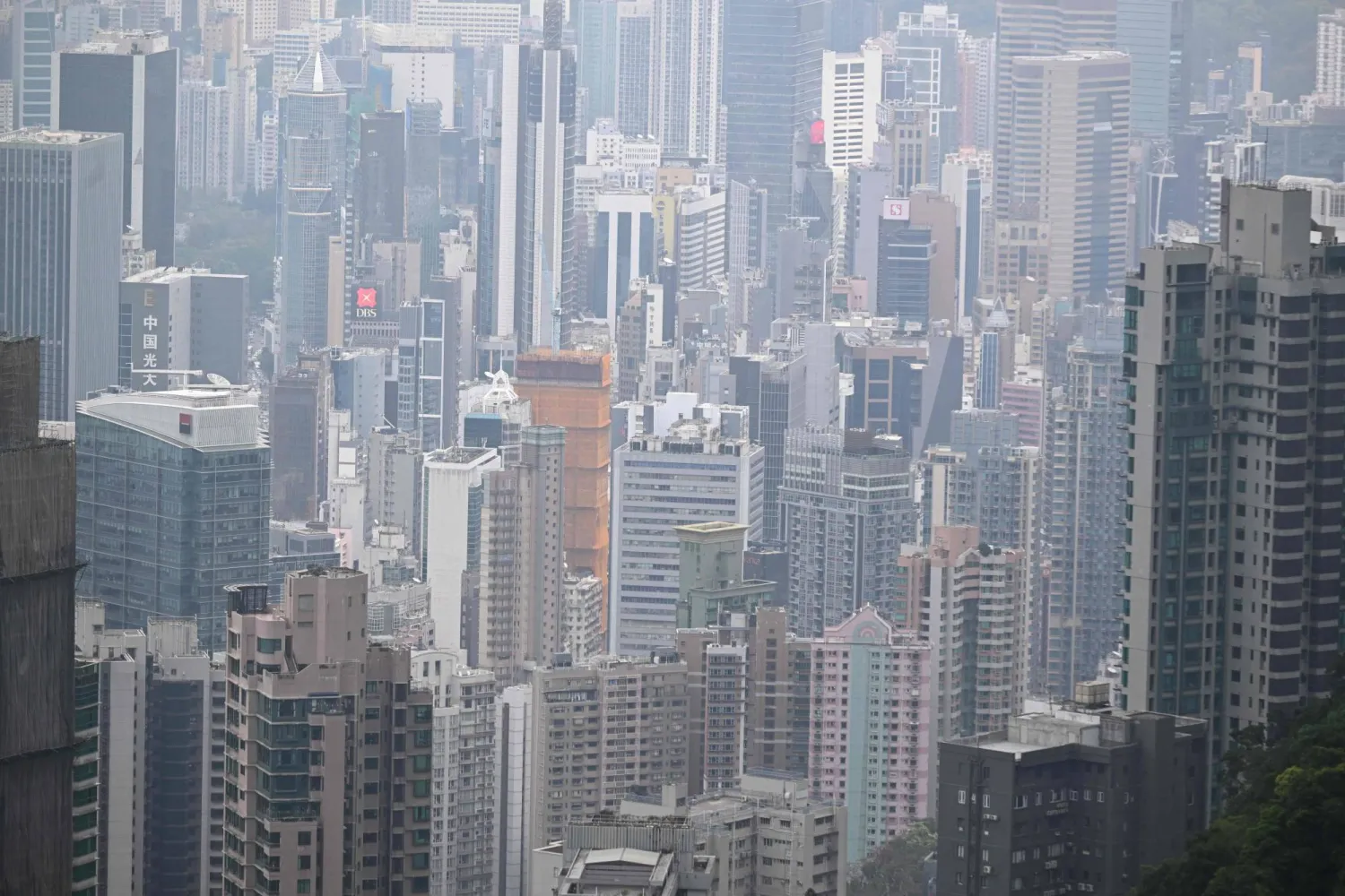 UK Demands Answers after MP Denied Entry to Hong Kong