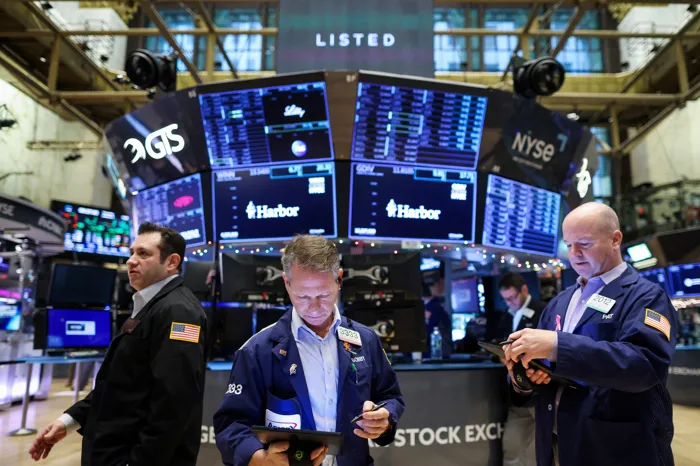 U.S. stocks close mixed on first trading day of 2026