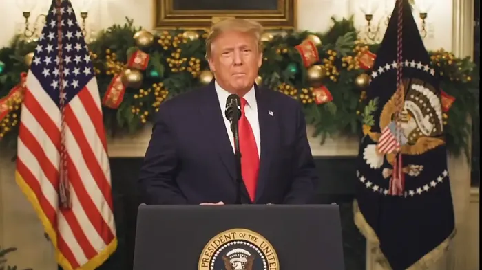 Trump again demands Venezuela "return" assets to U.S.