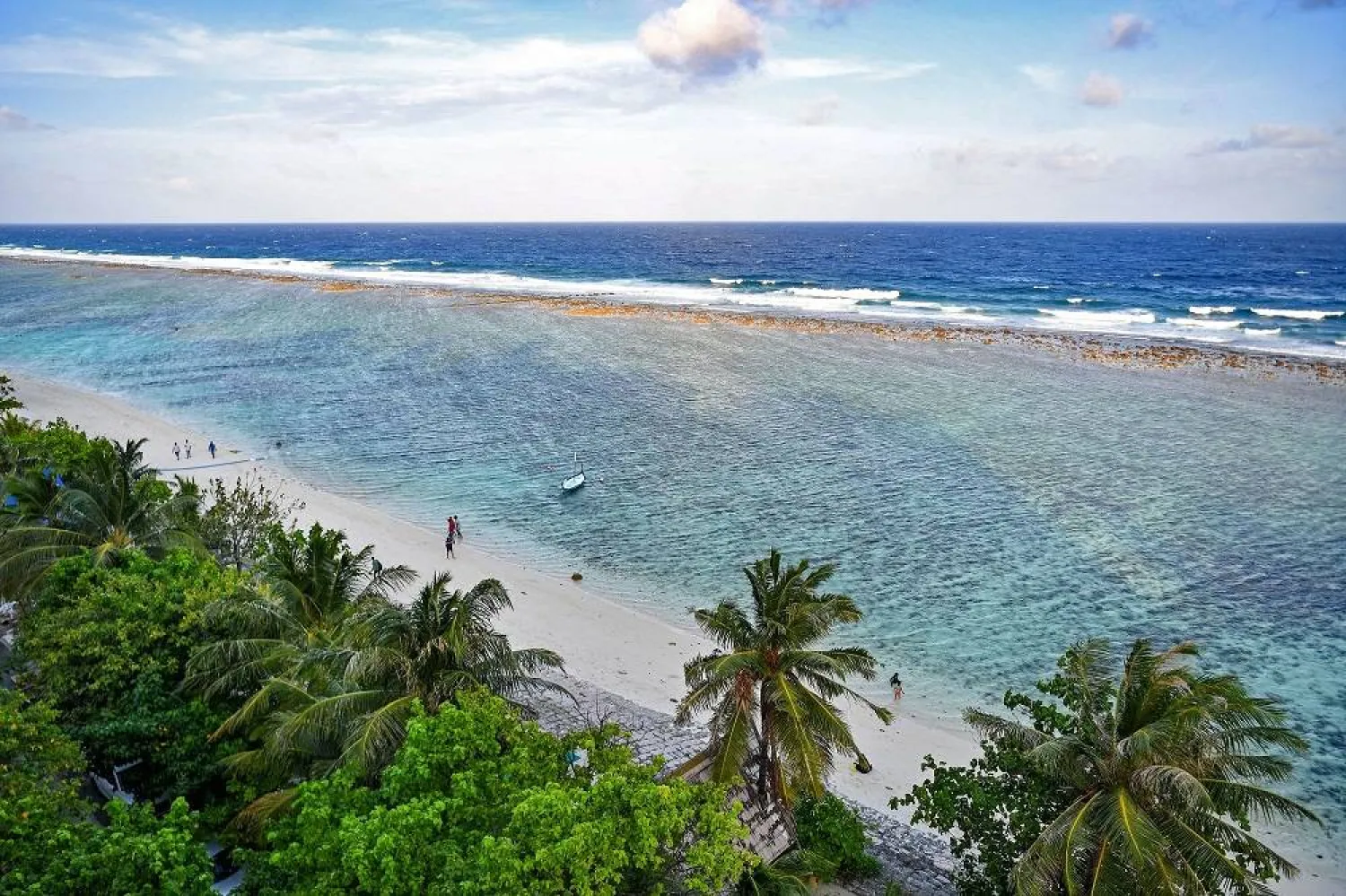Maldives Ban Israelis to Protest Gaza War