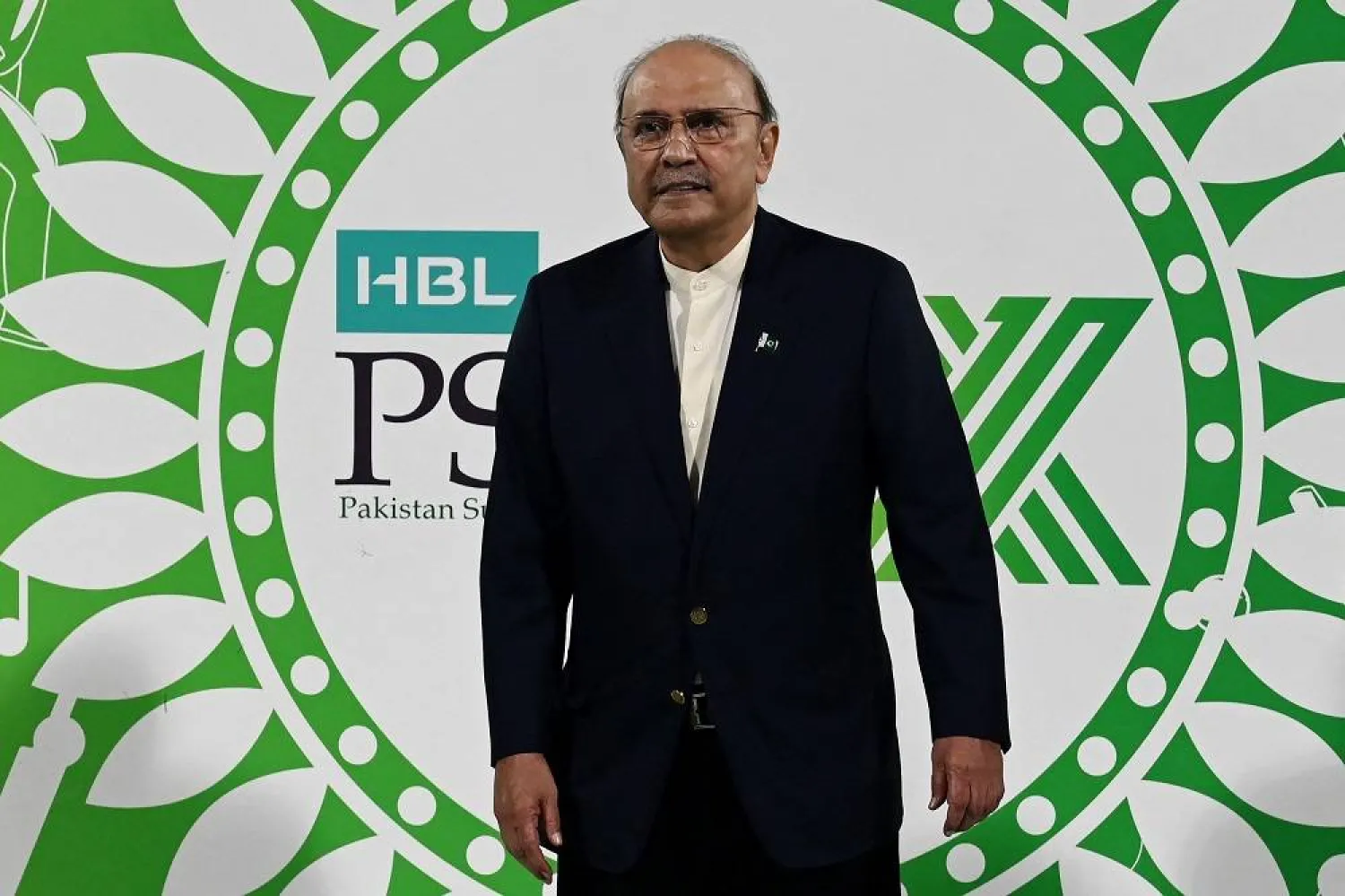 Pakistan President Praises Security Forces for Killing 9 ‘Terrorists’