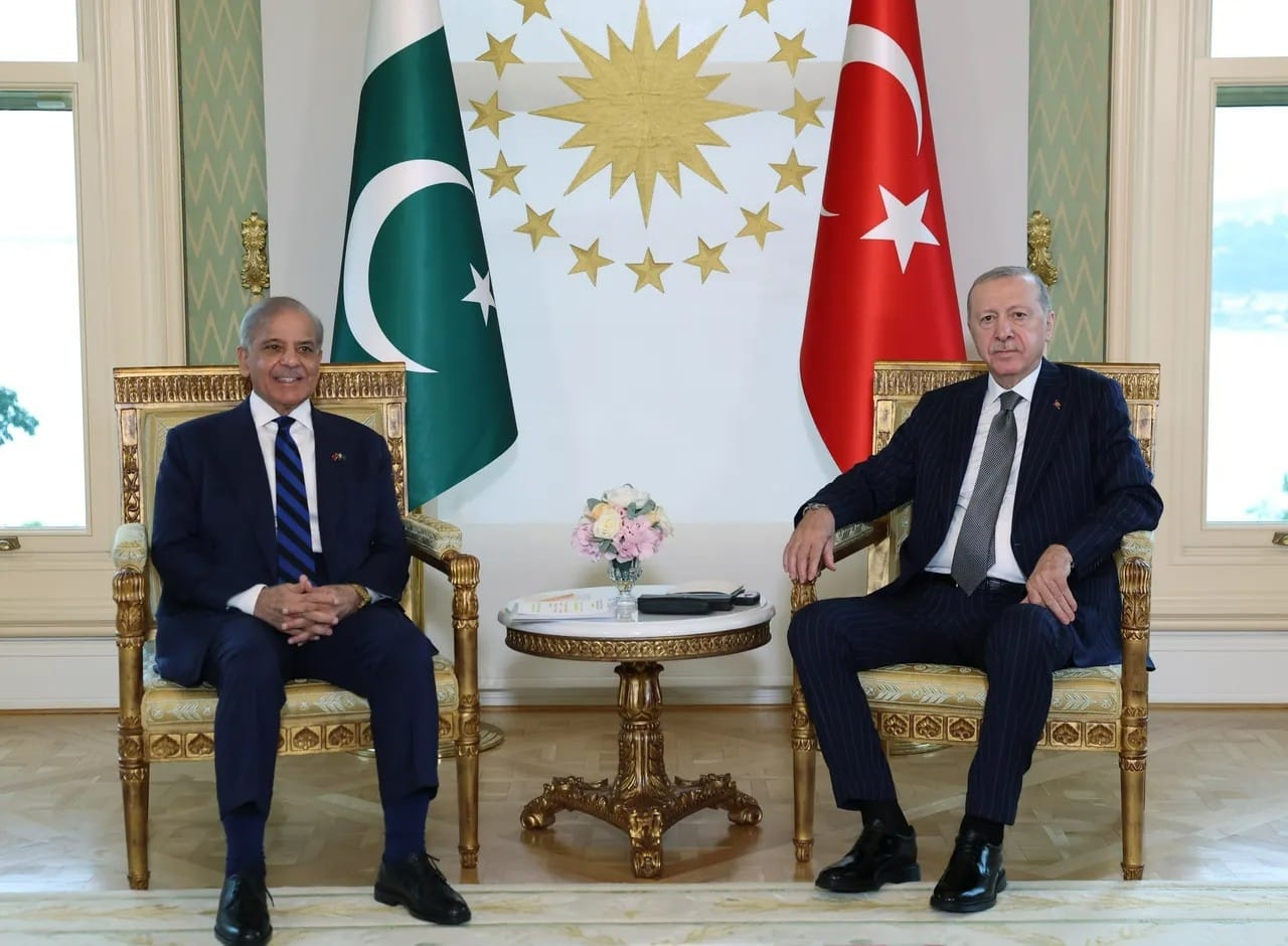 Türkiye, Pakistan pledge to boost strategic, economic cooperation