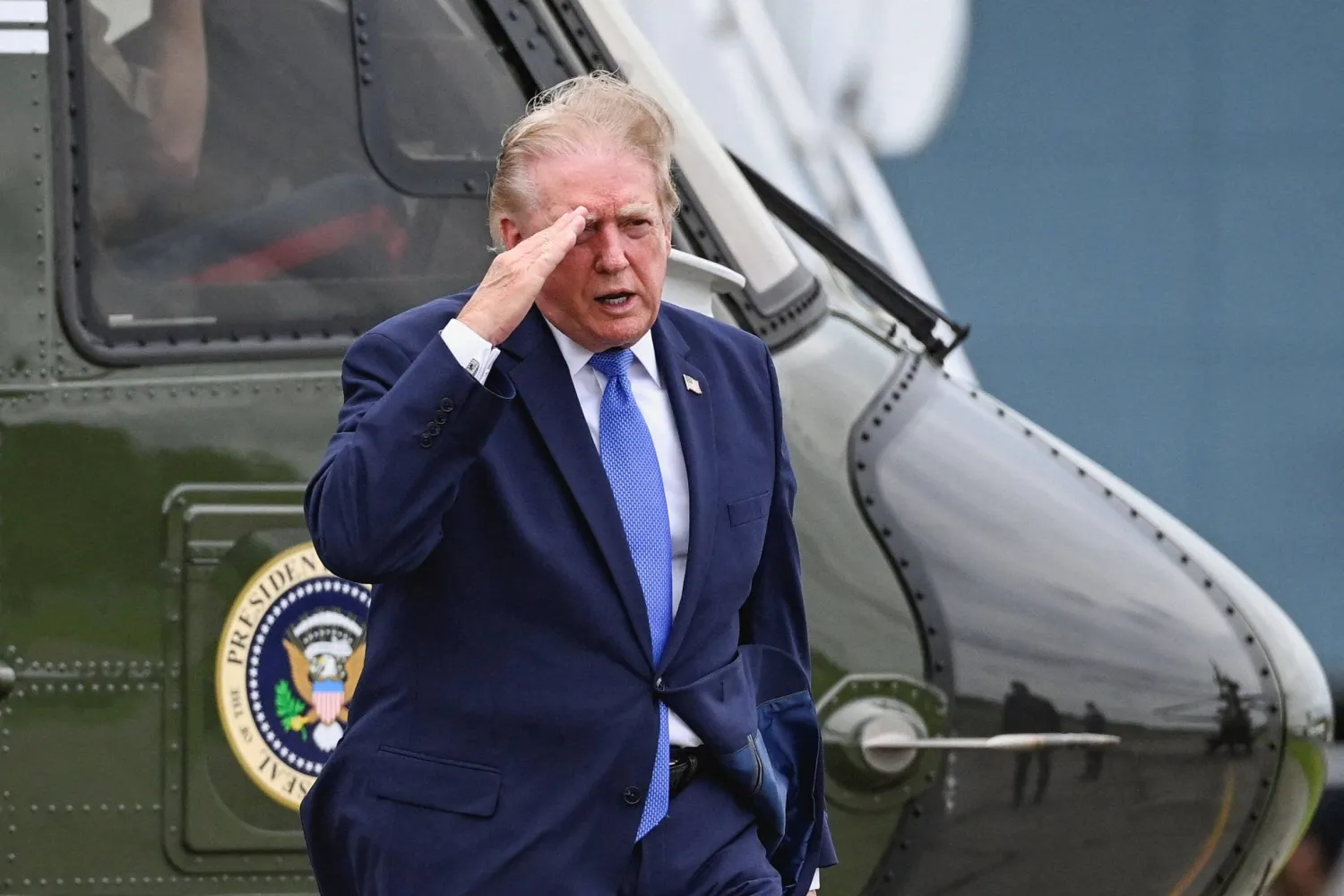 Trump Tells Iranians to Make Deal or Surrender