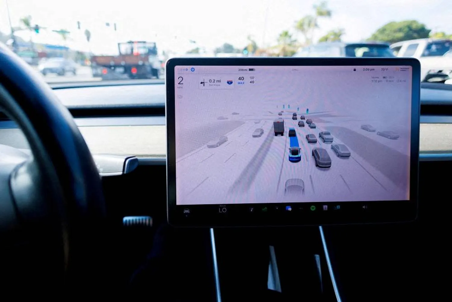 Tesla Halts Driving-Assistance Software Trial in China, Pending Approval 