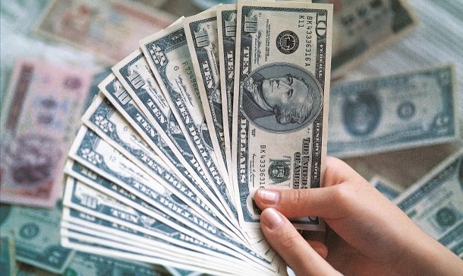 Philippines' foreign reserves settle at 104.1 bln USD in April