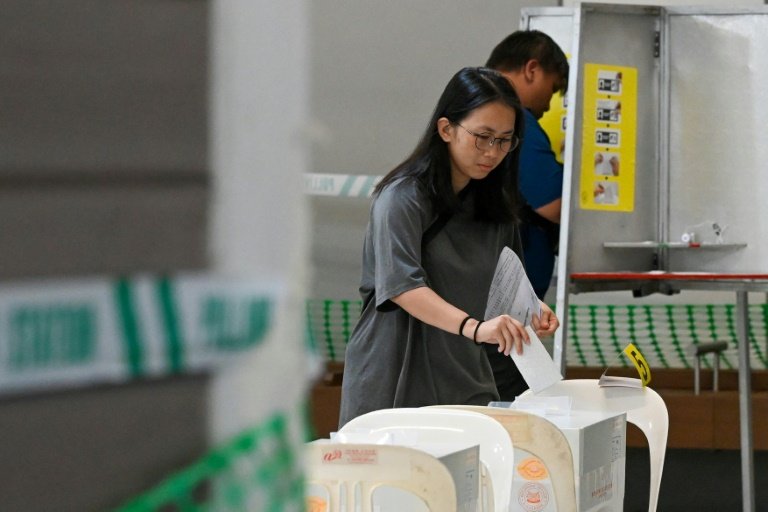 Singapore votes with new PM seeking strong mandate amid tariff turmoil